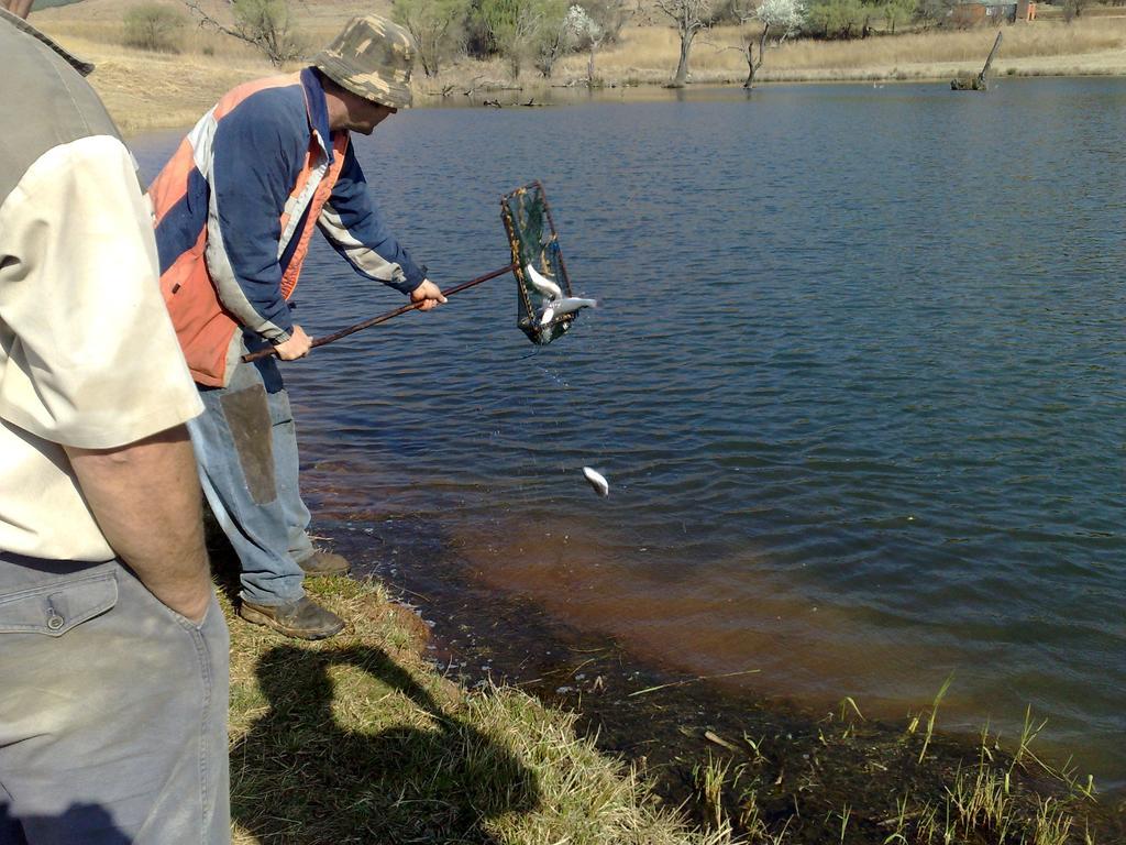 Elandskloof Trout Farm Guest House Dullstroom Exterior photo